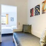 Henriette Apartment