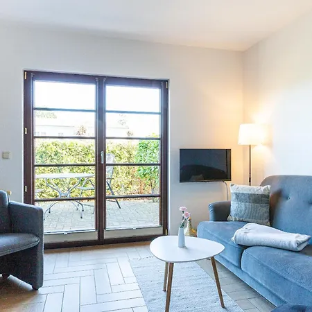 Henriette Apartament *